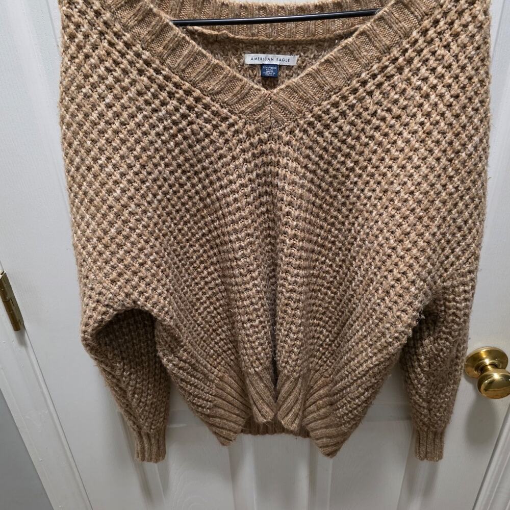 American Eagle Outfitters Tan Chunky Knit Oversized V-Neck Sweater XS/TP